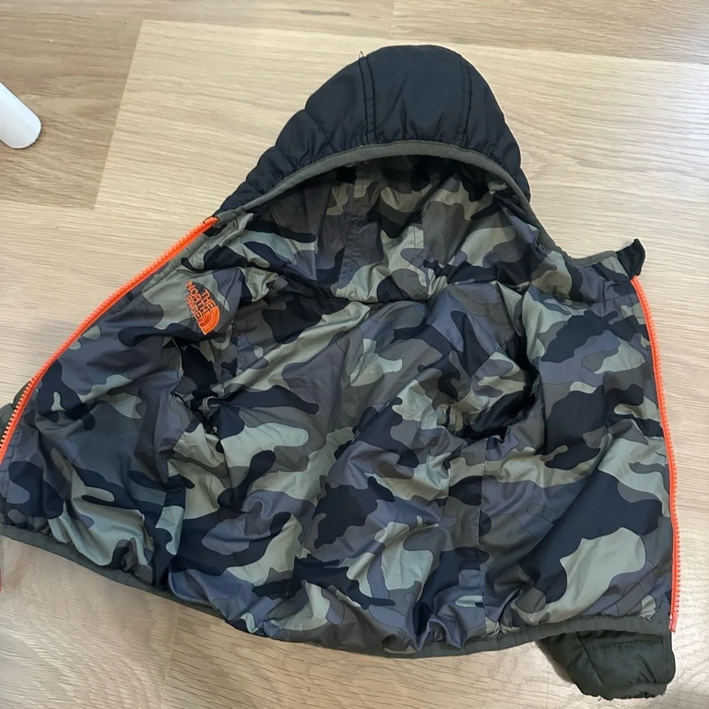 The North Face Green and Black Hooded Jacket